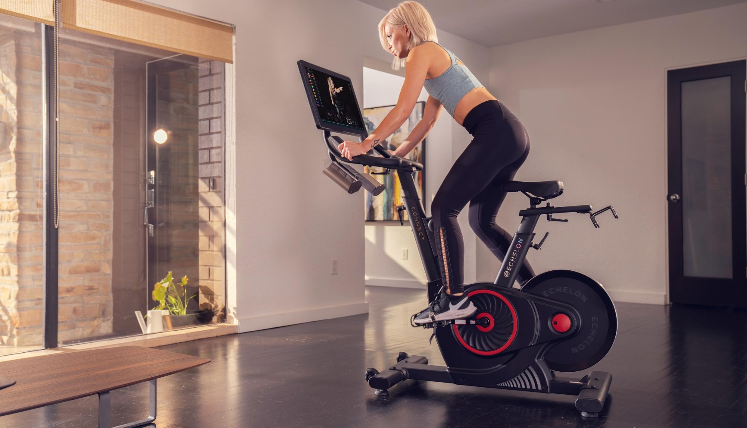 Вертикальный велотренажер Jada Fitness Homespin 580